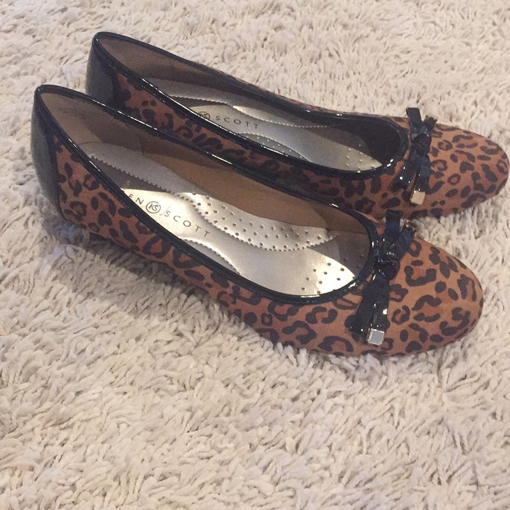 •KAREN SCOTT LEOPARD PRINT SHOES•